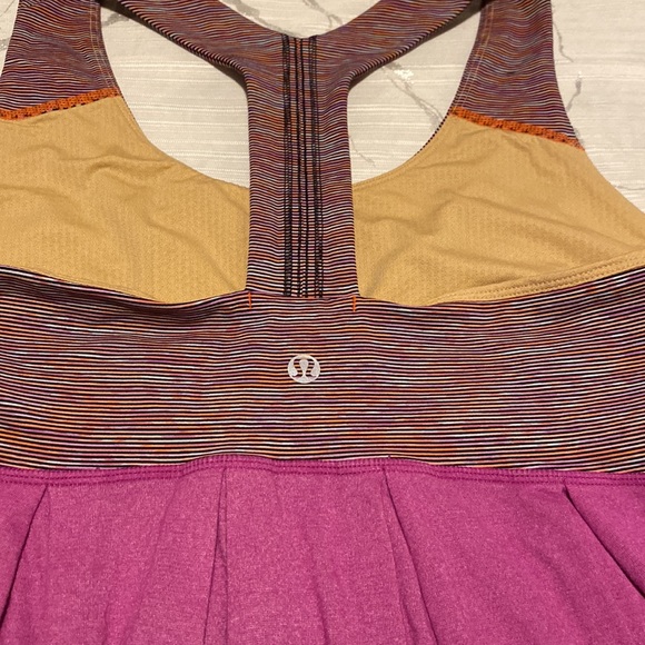 Lululemon Active Tank Size 8 - Picture 5 of 7
